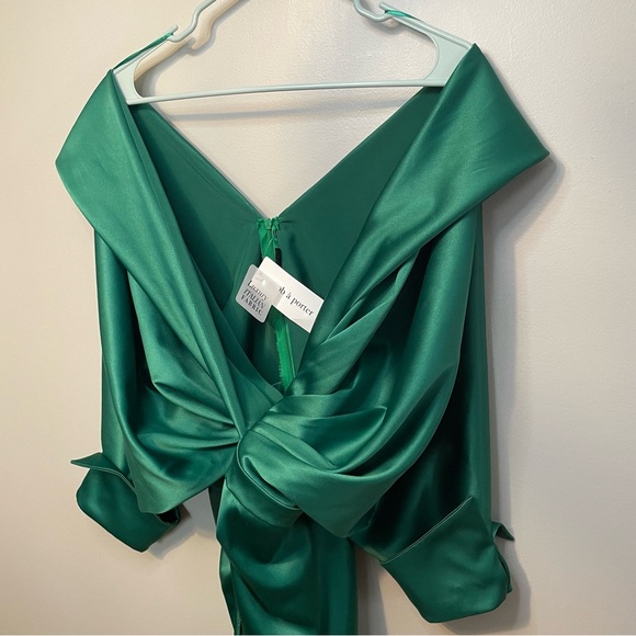 Acob A Porter Draped Midi Dress Emerald Wolf & Badger - Picture 5 of 11